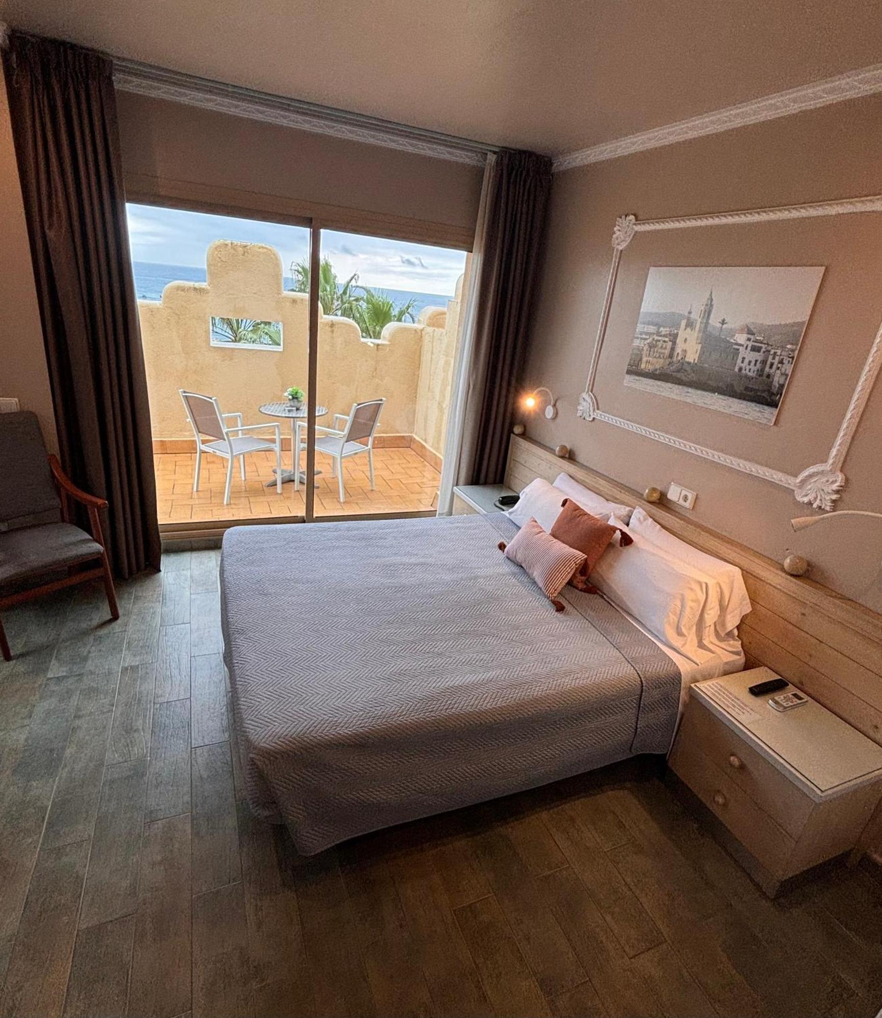 סיטגס Hotel Celimar מראה חיצוני תמונה
